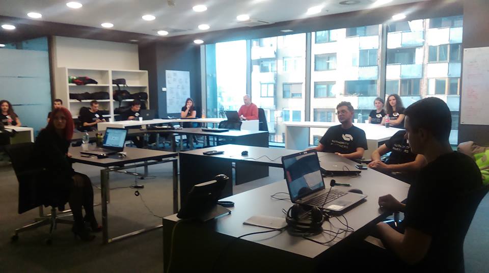 APIknowsIT's tweet image. Enjoying great presentations from API Lab participants! Great job during last three months! :) #APILab #APIknowsIT