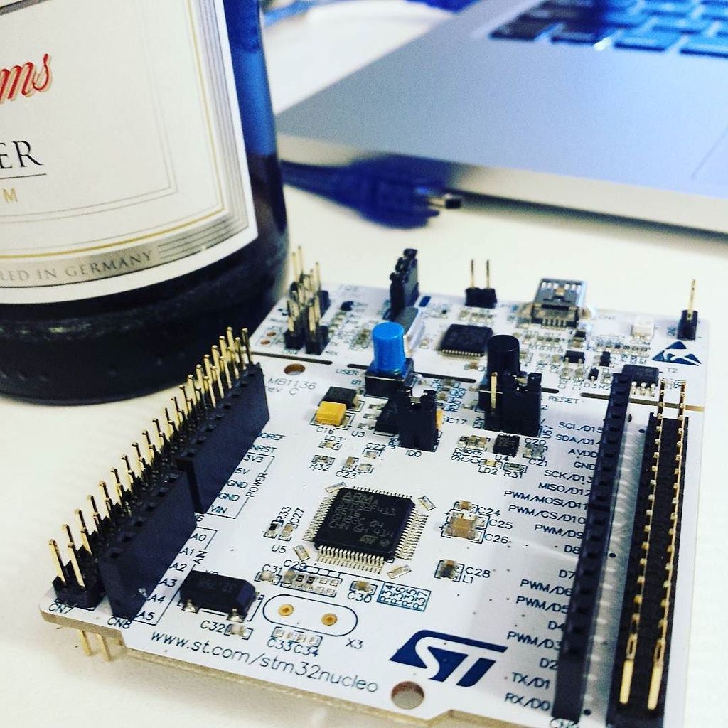 dspillere's tweet image. Playing with the #stm32f411 #Friday #stm #microcontroller #electronics #engineering #beer ift.tt/1kz9KQf