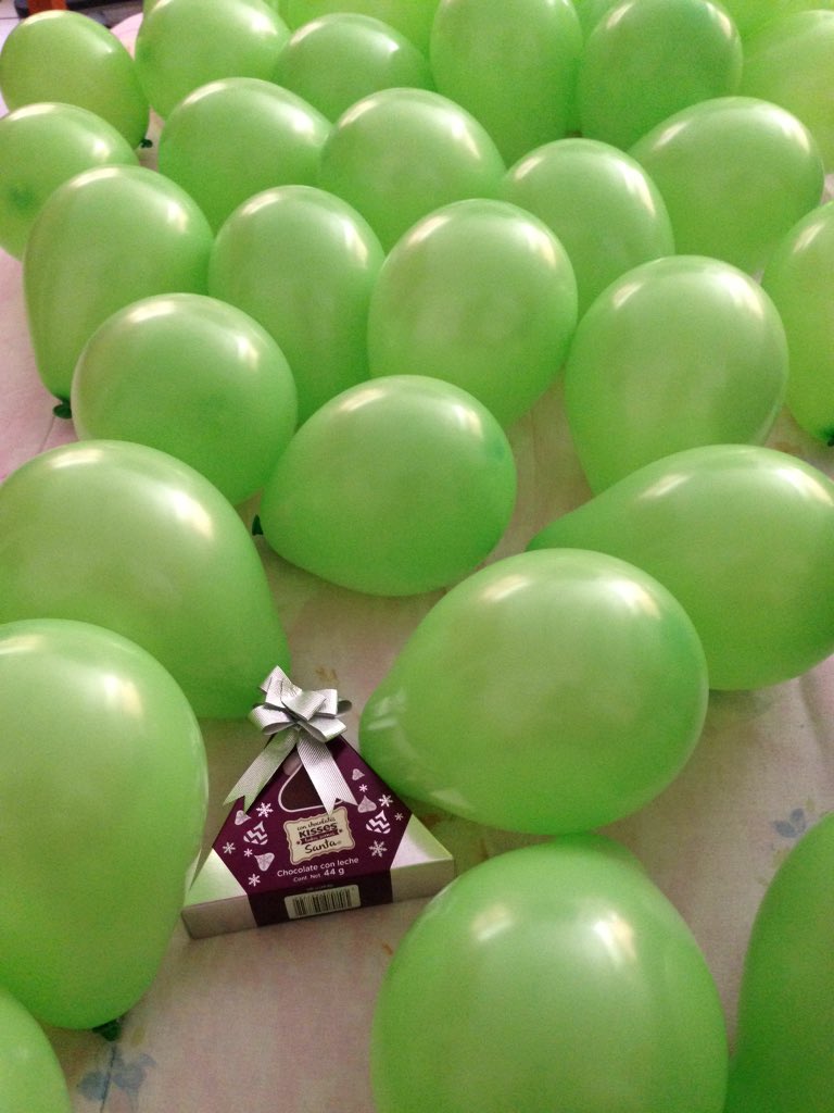 KarlaJ_Acosta's tweet photo. Last day of 18 #surprise #prebd https://t.co/AtLkJEsQ1w