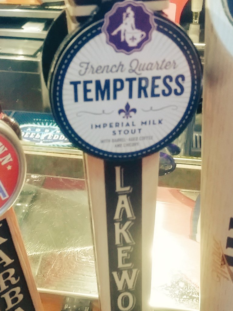 rhnbbbq's tweet photo. We have #frenchquarter #temptress for $4 every #friday. #lakewood #rhnb #bbq #craftbeer #brew #food #hulen https://t.co/3YzTZl55w7