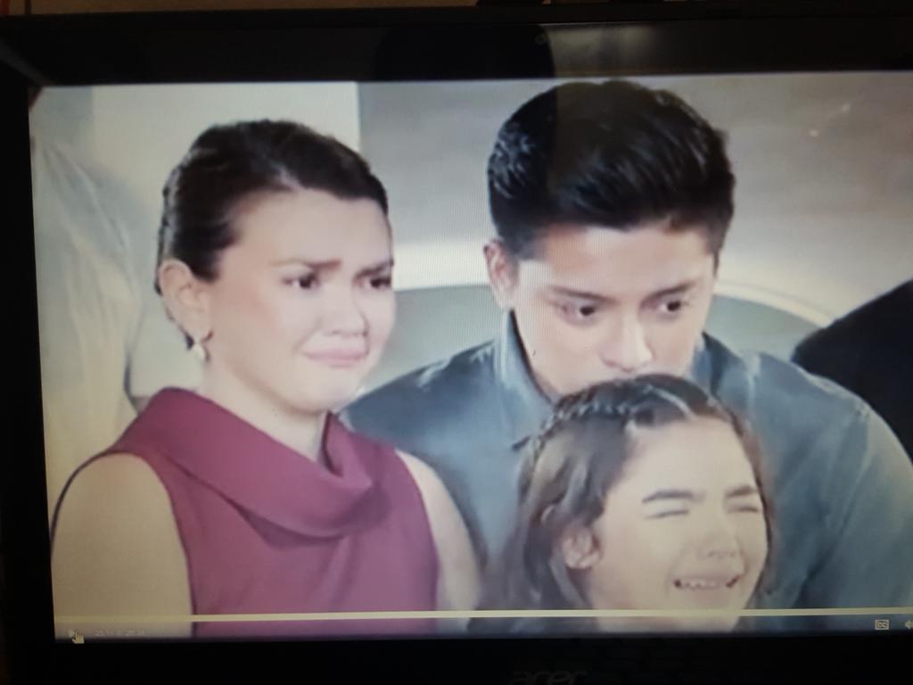 itsroslynpepito's tweet photo. May pa plano2 ka pang nalalaman na ipapakulong nyo si amor after election?! #ediwow #expectationFails #PSYPagyanig ๐ https://t.co/O6vi4pA2wm