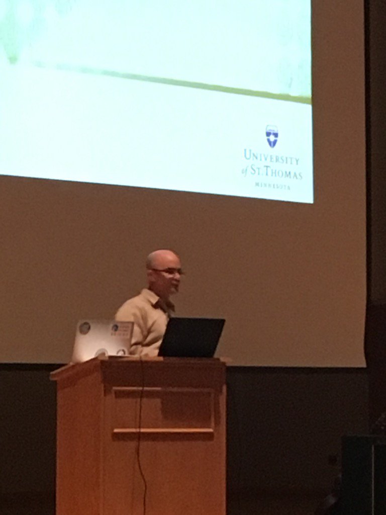 MindyAhler's tweet photo. Dr John Abraham tells us there is hope #cclwind2015 https://t.co/GMn0YTRZI6