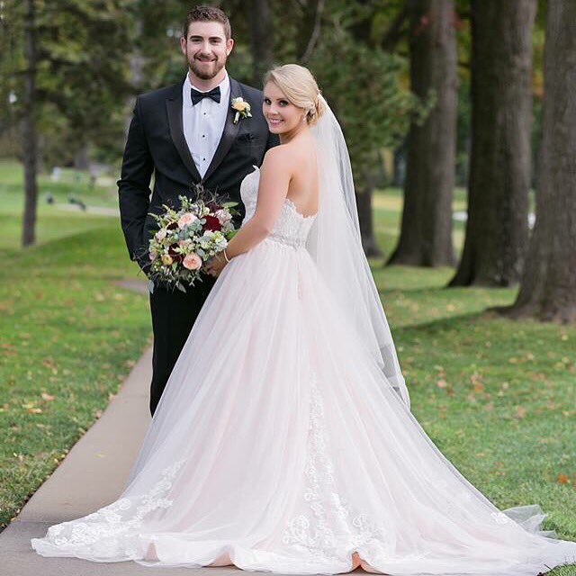 mpnewman0328's tweet photo. Married almost 2 weeks now! @LRiden13 👰🏼💍 https://t.co/3znvAyIenG