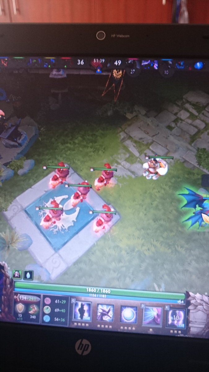 elb_twitch's tweet photo. And i got this mid or feed team.. #dota2 #dotacommunity and i got this... Comment guys, does this happen to you? https://t.co/tSxOWQQ2bX