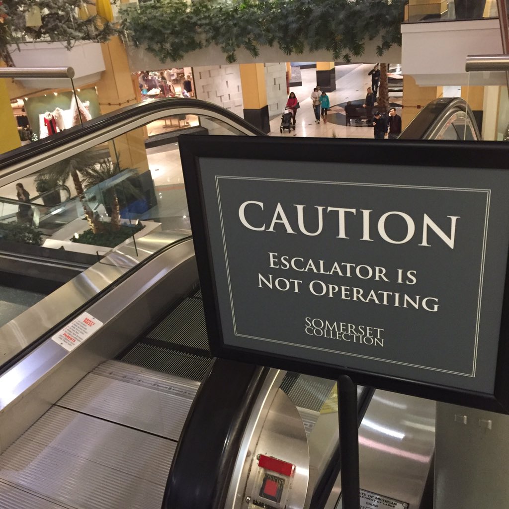 Holton's tweet photo. #trapped #sendhelp https://t.co/XyVZKbh3Rp