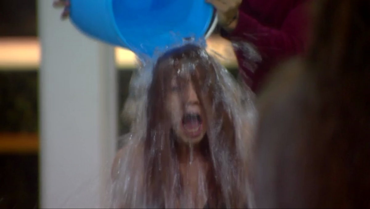 BigBrother_PM's tweet photo. Tu cara cuando tu mamá te obligaba a bañarte de niño. #BBAnaCeci https://t.co/rZ2LpkUp4I