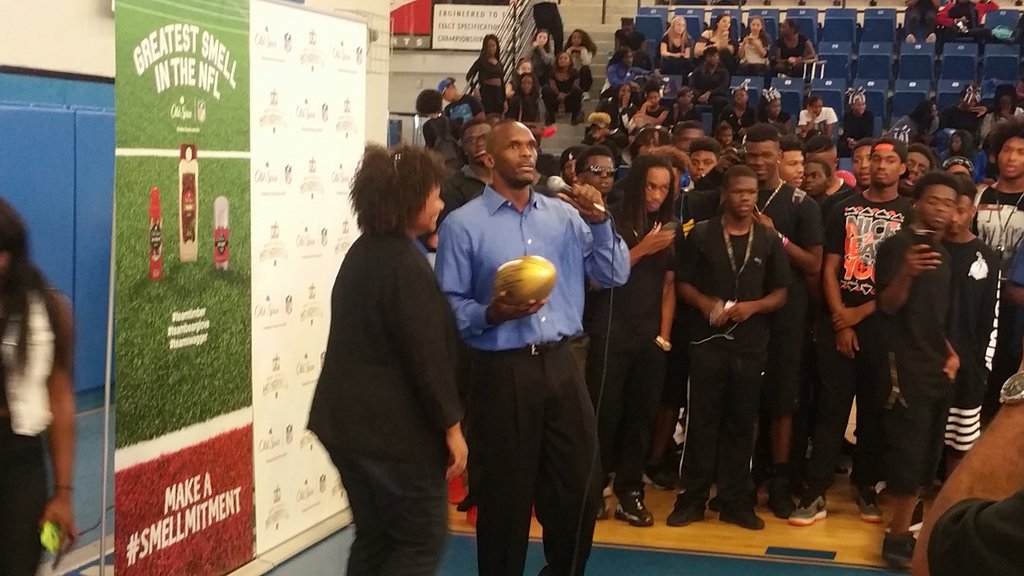 Dillard Panthers tweet media