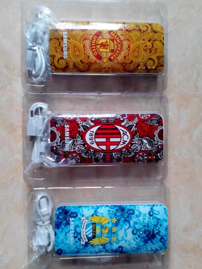 greget_shop's tweet photo. Powerbank kece motif Batik Bola 88000mAh cuma 100rb/pcs bisa 2 output.

Minat? Hubungin contact person di bio https://t.co/zc9Plr5zmL