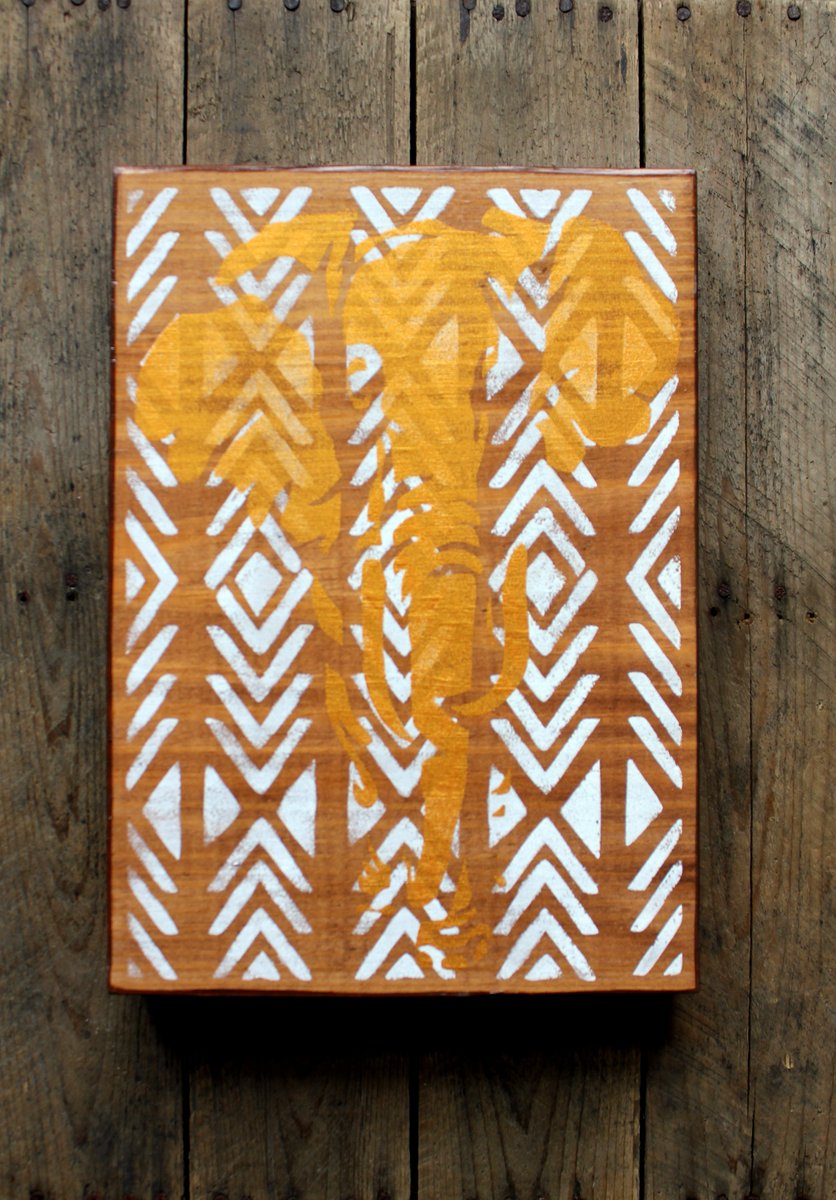 Gold Elephant - White Tribal Pattern woodgraingrits.com
#elephant #tribal #boho #bohemian #homedecor