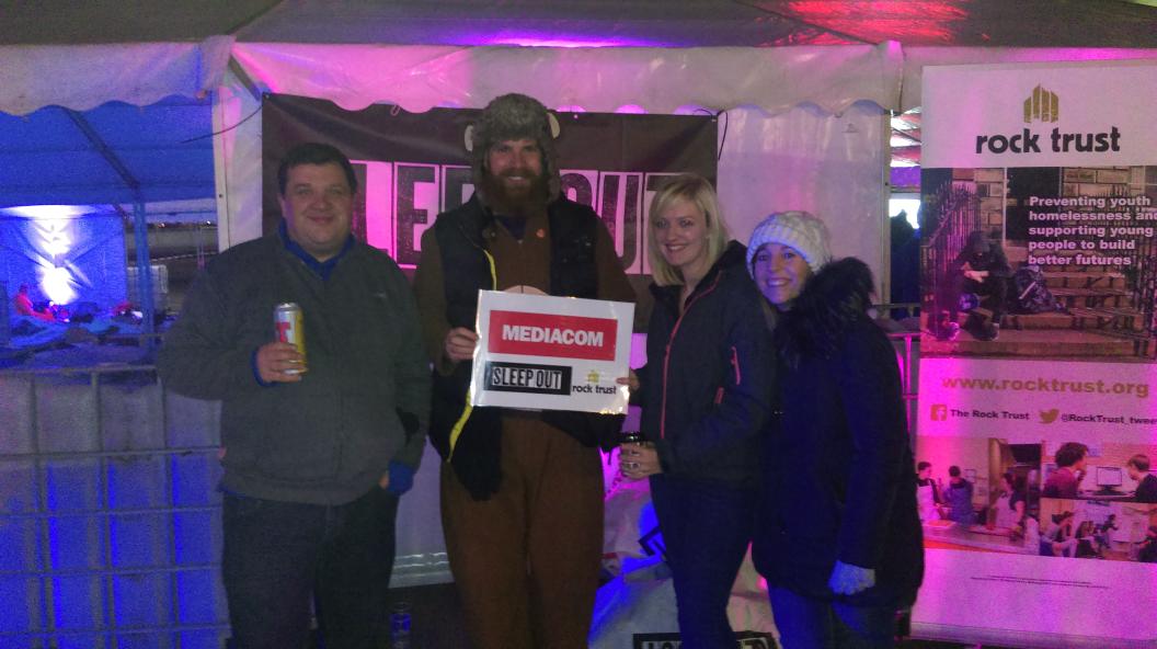 Fran_EH6's tweet photo. Team MediaCom #sleepout @rocktrust https://t.co/UKAiV7YGTd