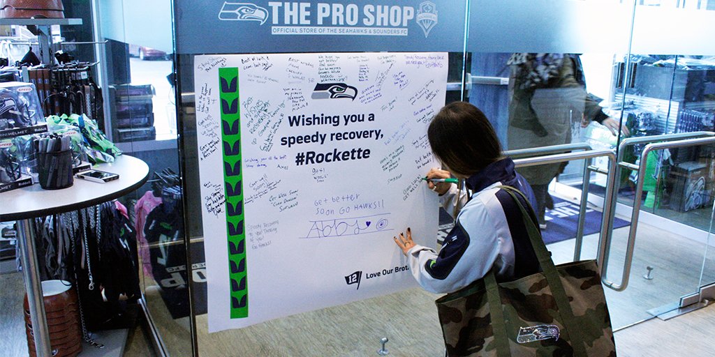 SeahawksProShop's tweet photo. Love Our Brothers.

Come wish @RicardoLockette a #Rockette like recovery! Cards are at all Seattle area Pro Shops. https://t.co/SLHXjnssLe