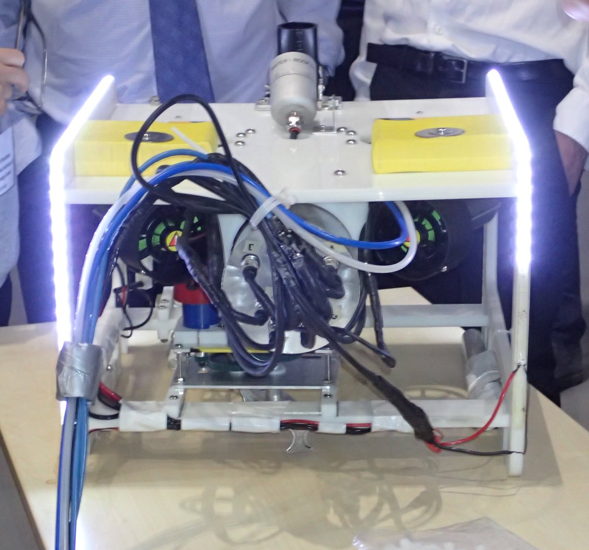 dingbotltd's tweet photo. Attended the Unmanned Systems Demo Day.  Here's a taste, an ROV created by High School students in Nova Scotia: https://t.co/8SDisGHNPY