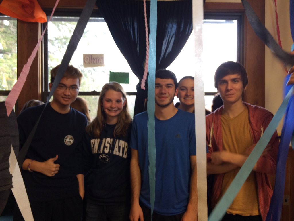 ChrisFox75's tweet photo. @PSBehrend students living lives of leadership. #PSU #LeaderQUEST https://t.co/IaWkwnoFf7