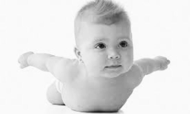 TheLastGreatPod's tweet photo. Ep98: The boys all write short stories called LANCE &amp; CYNTHIA HAVE A BABY NAMED RONALD, and read them for you. https://t.co/TcmFRe1dSS