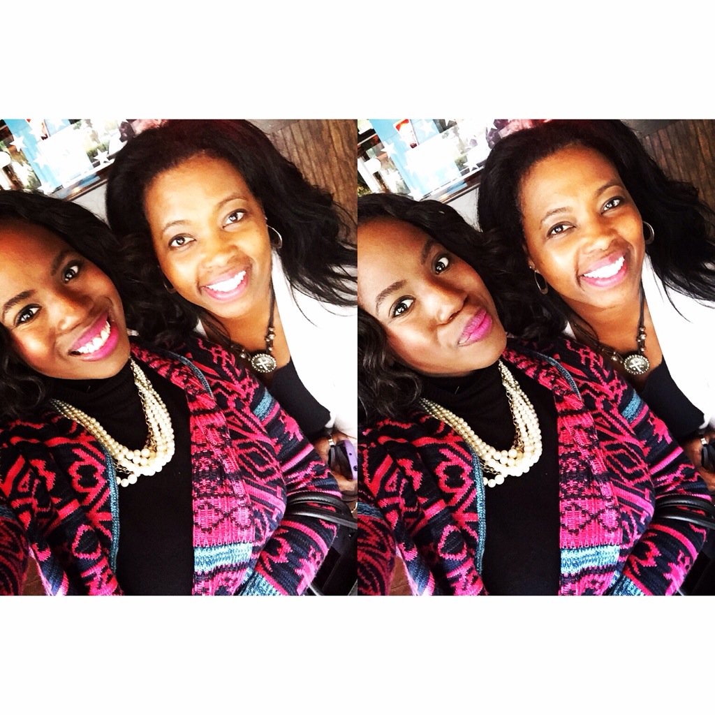 MalizMahop's tweet image. Lunch date with Soror Donna! 💕💚 #IYinDallas #Spring87 #Spring14