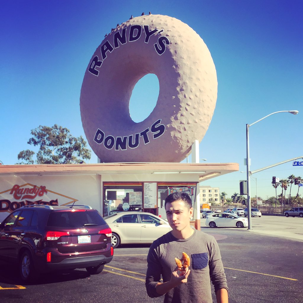 ACC_HQ's tweet image. For some reason, we felt like getting a donut... #sweettoothproblems #ACC37