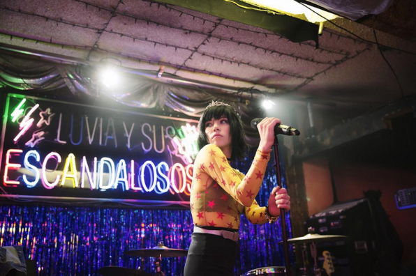 Have you seen da video yet??? #YOURTYPE out now! 🎥 youtu.be/UlFMVzo9zuE