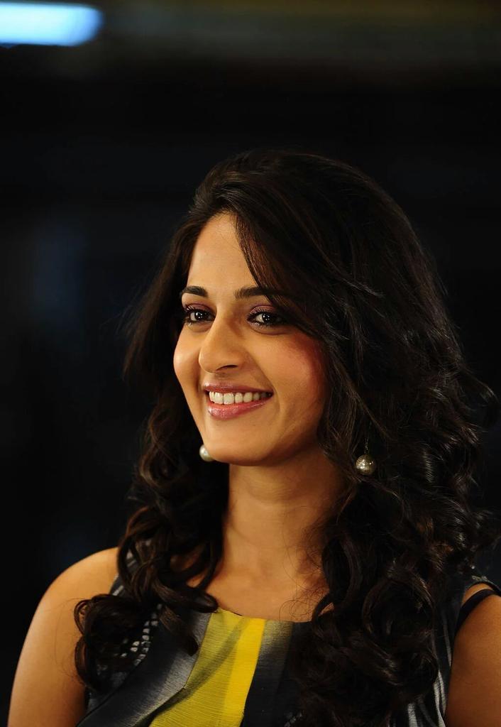         Happy Birthday Anushka Shetty 