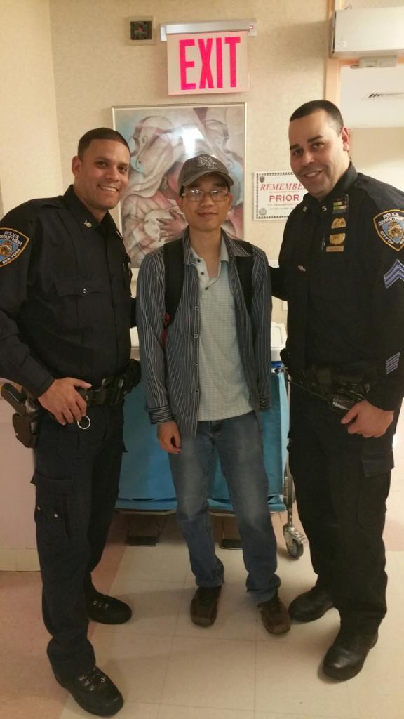 NYPDPSA3's tweet photo. Great Job by Sgt Maisonet & PO Navaro who helped deliver Mr & Mrs Huang's baby girl Bonnie today. #PreciousNewLife https://t.co/dnK76apDCv