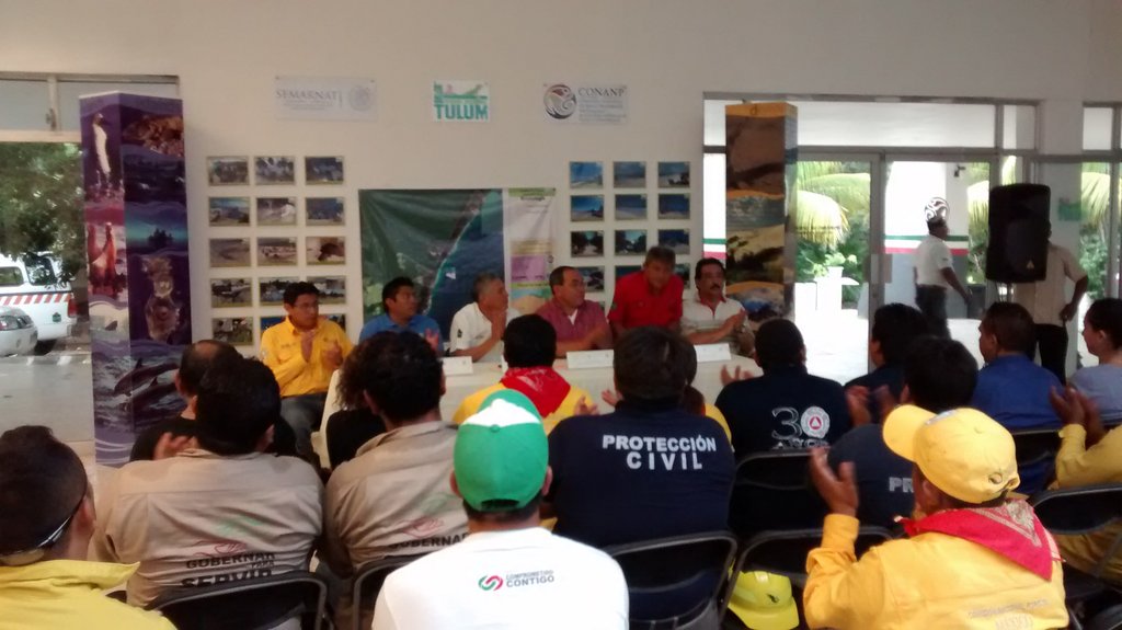 PCTulum's tweet photo. Concluyo el curso L 130-190 Básico de Combatientes en incendios forestales @rafaleonegr @DavidBalam @gilbertochinom1 https://t.co/Rfdz9okGD1