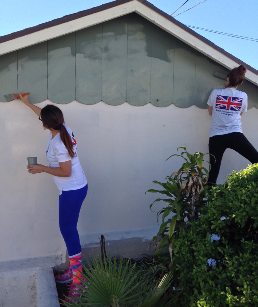 UKinLA's tweet photo. Today the Consulate helped with a bit of #DIY for #Projectneeds (a local food bank) #community https://t.co/iNVfyz04uW