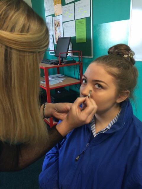 runway_rewind's tweet photo. Ciara getting her make up done by Deirdre from Hair&amp;Beauty Corner 💋💄 #RunwayRewind https://t.co/MhXvYIALgv