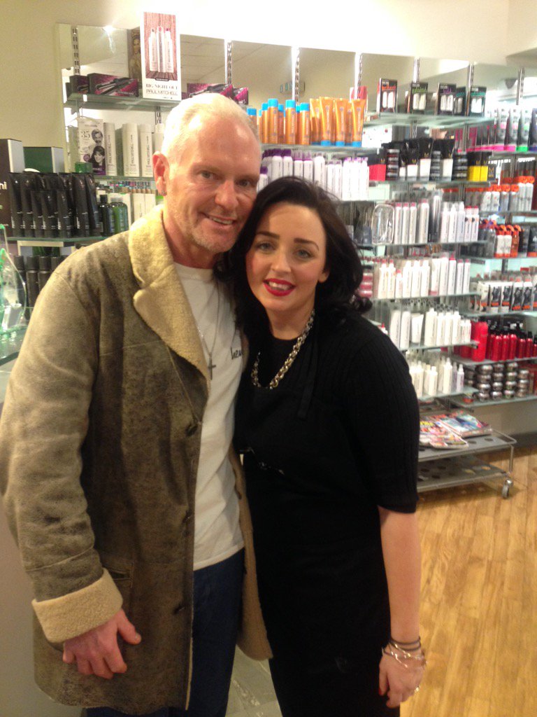 Welsh84Welsh's tweet photo. @gazza8gascoigne @sherlocks_hair #gazza #sherlocks https://t.co/ByYs4fuIw6