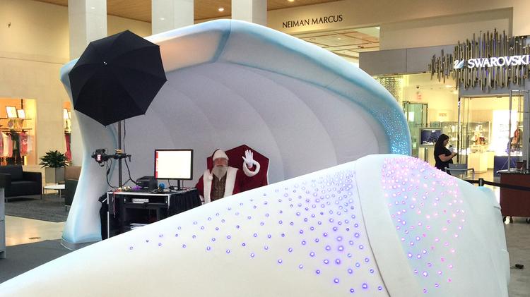 Simon puts Santa on ice at SouthPark mall.
bizj.us/1k29sm #Charlotte #shopping #Christmas #glaciergate