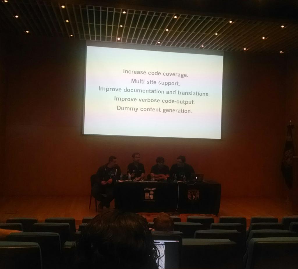 malag's tweet image. #DrupalConsole en #DrupalCampMX