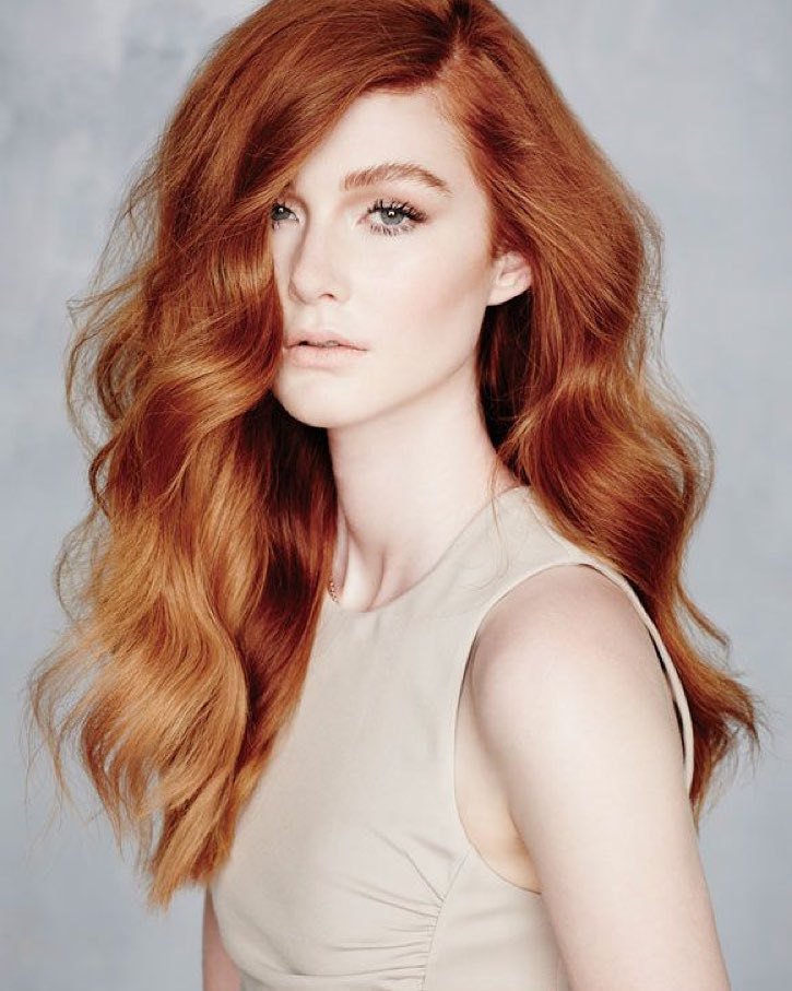 ApHogeeHair's tweet photo. Got red hair? Happy #nationalredheadday ! 😍#rombre #hair #love #loveyourhair #ombre #wavyhair https://t.co/4ZQBkjsCMx