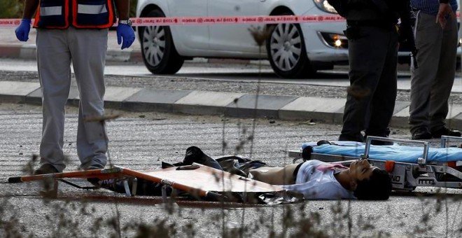Reflex_volucion's tweet photo. Palestina: un muerto cada 10 horas, un herido cada 8 minutos. https://t.co/brZX11rgP5 https://t.co/38avNMSbaV