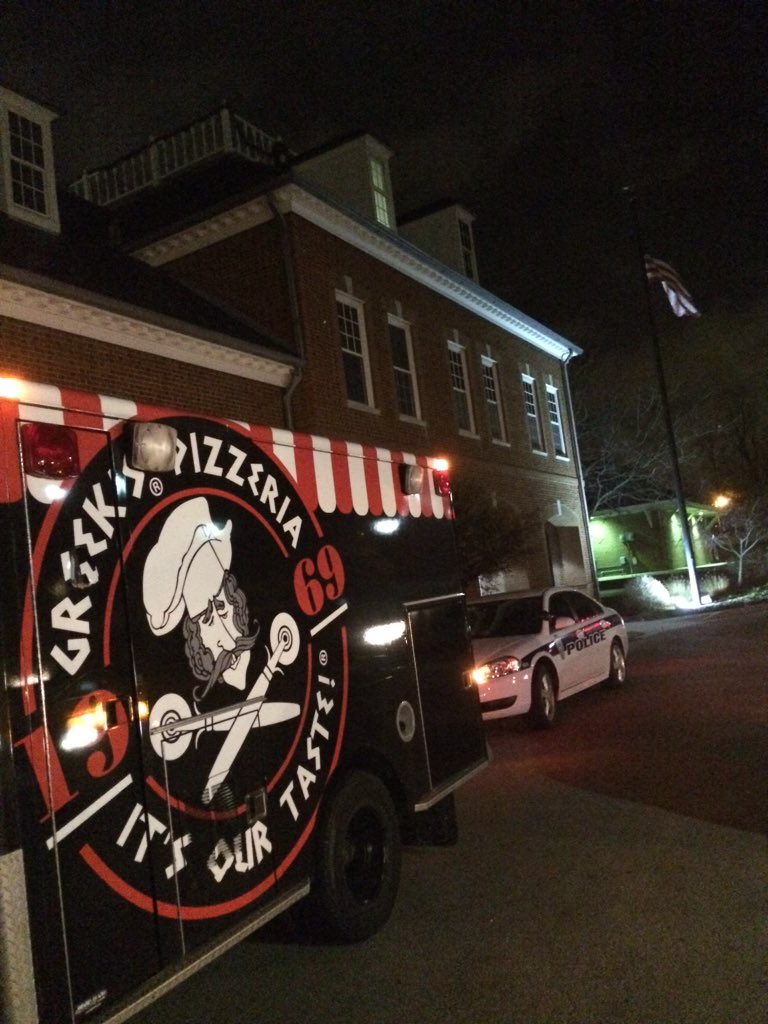 Dropping off some extra pizzas for the Carmel Police.