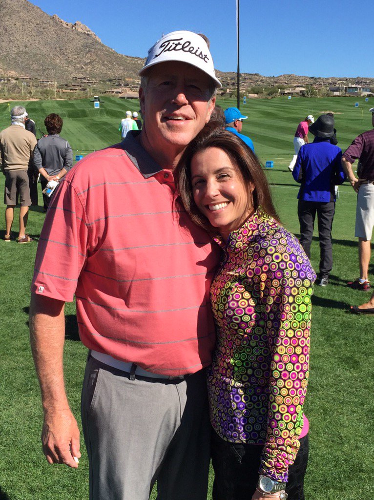 SmileyGolf7's tweet photo. @MichaelAllenPGA @ChampionsTour  So exciting to watch him play! #CharlesSchwabCup #IsabellasKitchenCelebration https://t.co/HBnuLqowY1
