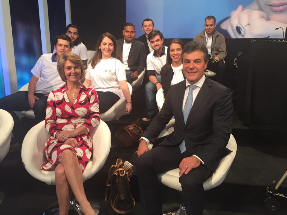 BetoRicha's tweet photo. Agora, nos estúdios da @RedeTV para entrevista com a @mariana_godoy. https://t.co/72lbE7B9XN #BetoRichaRedeTV https://t.co/QqfNR5CQqV