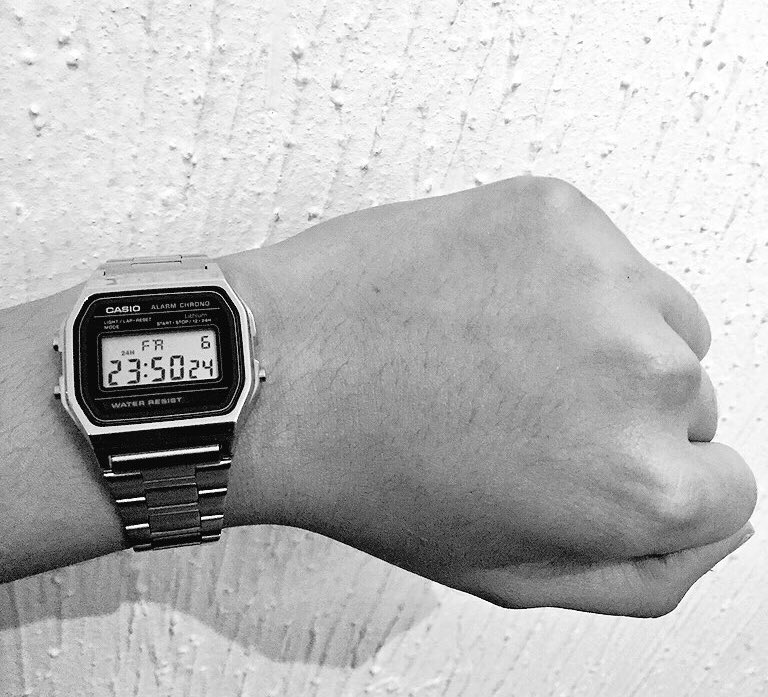 Shend_pichardo's tweet image. Existen hombres chidos y el que me regaló el CASIO que tanto quería 😱✨ y los colores que faltan #CASIOstyle !