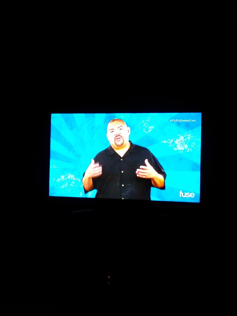 pinkangel9112's tweet photo. Watching fluffy gets even 😂😍
#InMemphis
#ComeBackAgain @fluffyguy. #FeedFluffyInMemphis #Roundtwo #HeFollowedBack 😝 https://t.co/Dcfa3v4Jxl