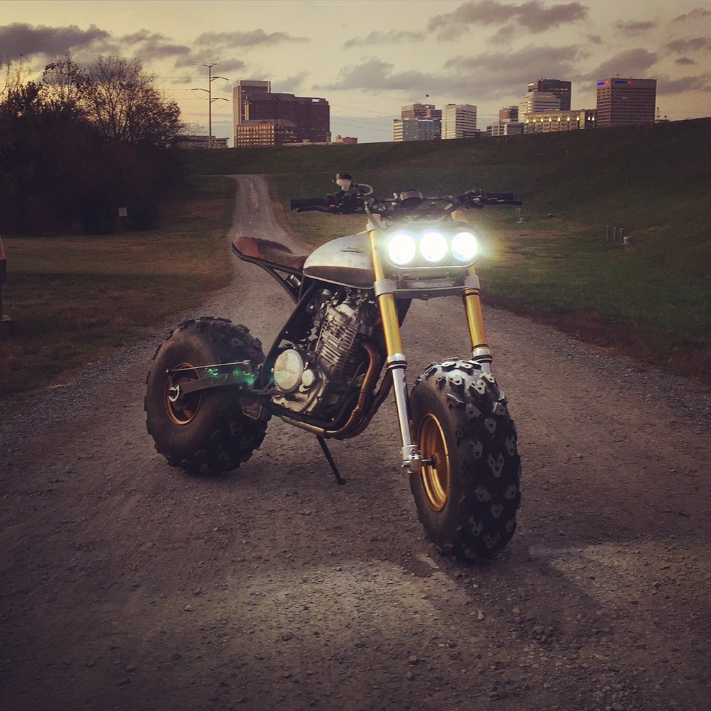 johnryland's tweet photo. #classifiedmoto BW650 is nearly complete. Take cover. #rva https://t.co/S3NBChMEWs