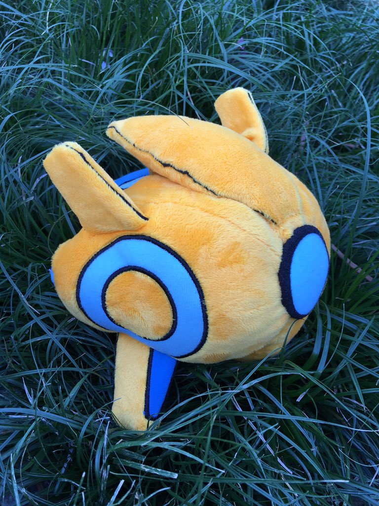 Loving my plush probe. Meow. #BlizzCon2015