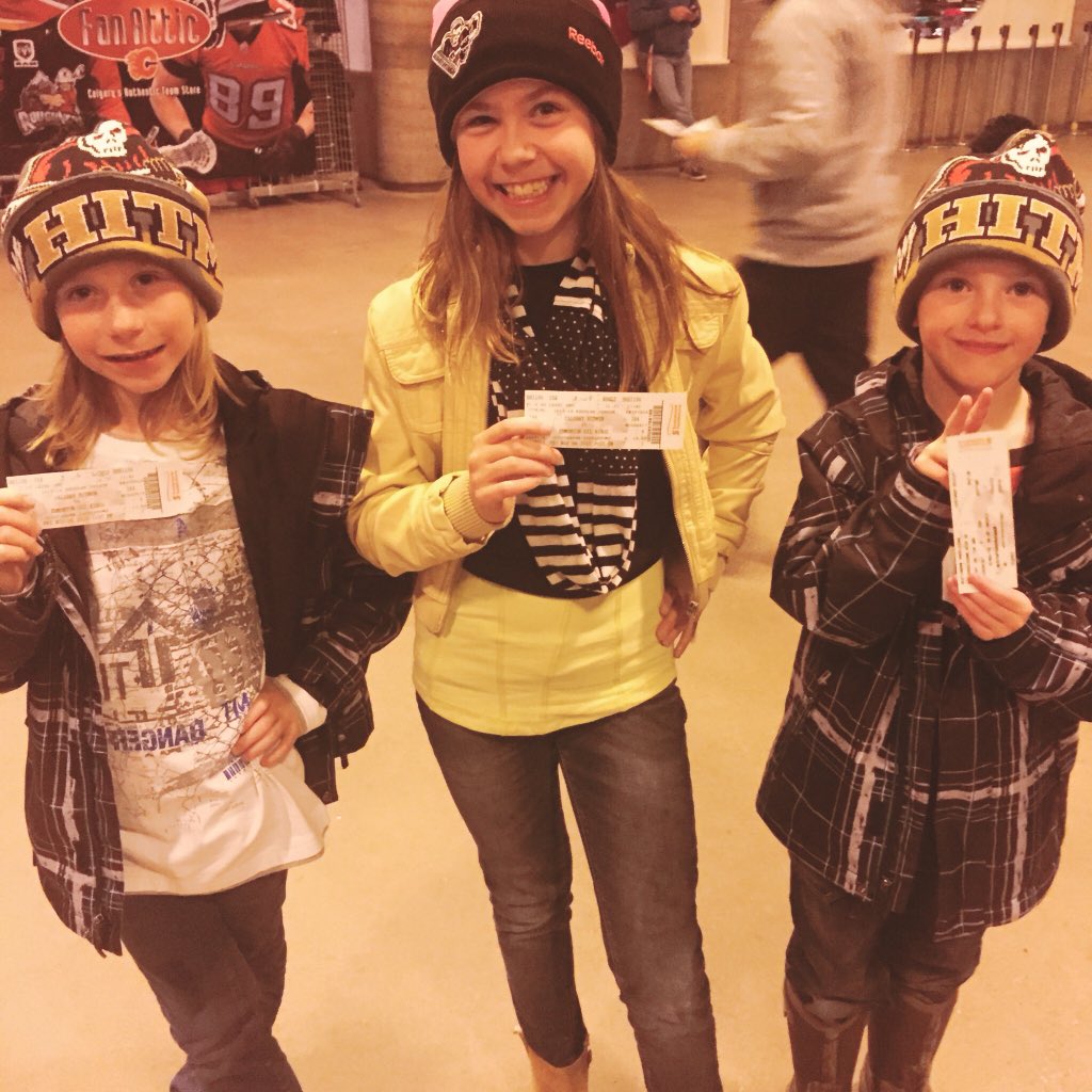 myDIRT's tweet photo. So happy to send these kids to the @WHLHitmen game in new toques courtesy of @zagbank #savewithZag https://t.co/7sDIL6RV46