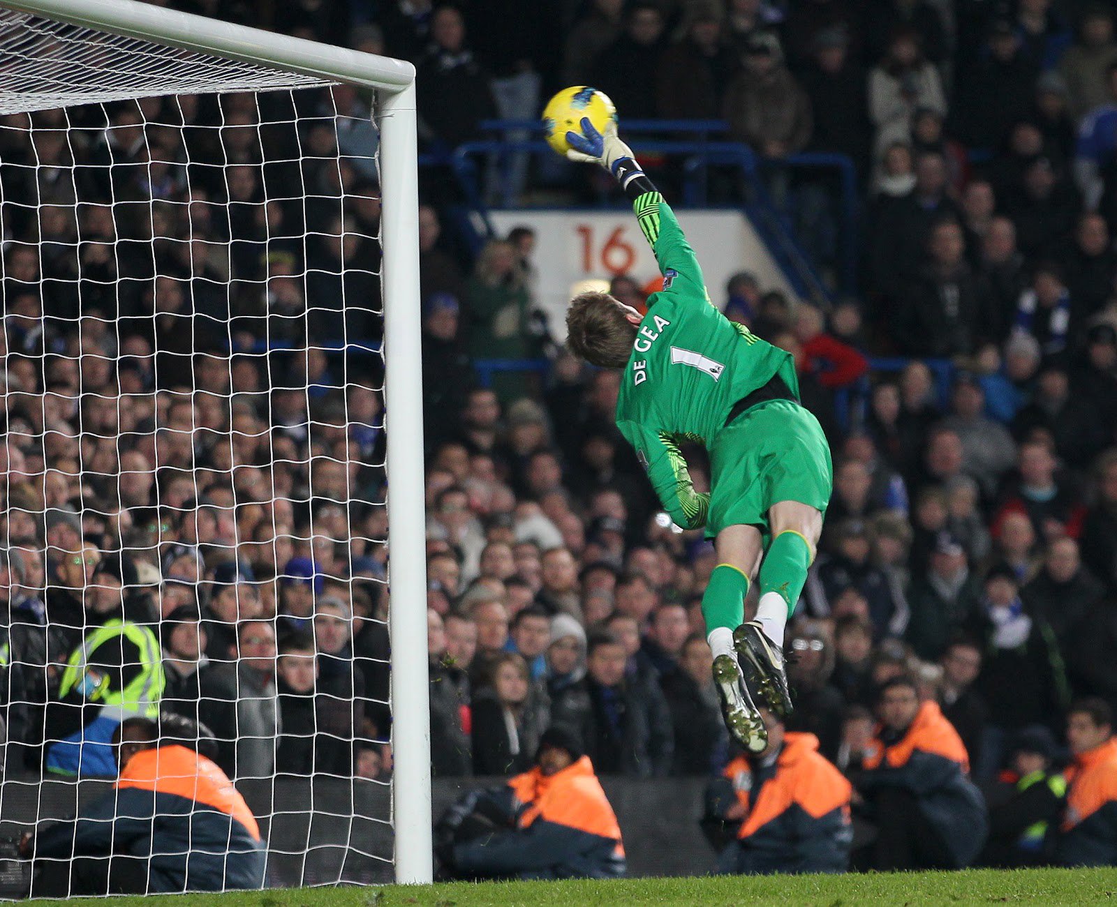 Happy Birthday David DE GEA 

Selamat ulang tahun untuk sang legenda, David DE GEA! ...  