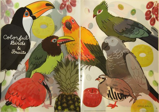 silbun's tweet image. 【宣伝です】東急ハンズ渋谷店にて、インコ展・シブヤトリトブ部屋に参加しております。写真はクリアファイル２種、ポストカード、ノート。#トリトブ部屋 #clearfilefolder #notebook #postcard