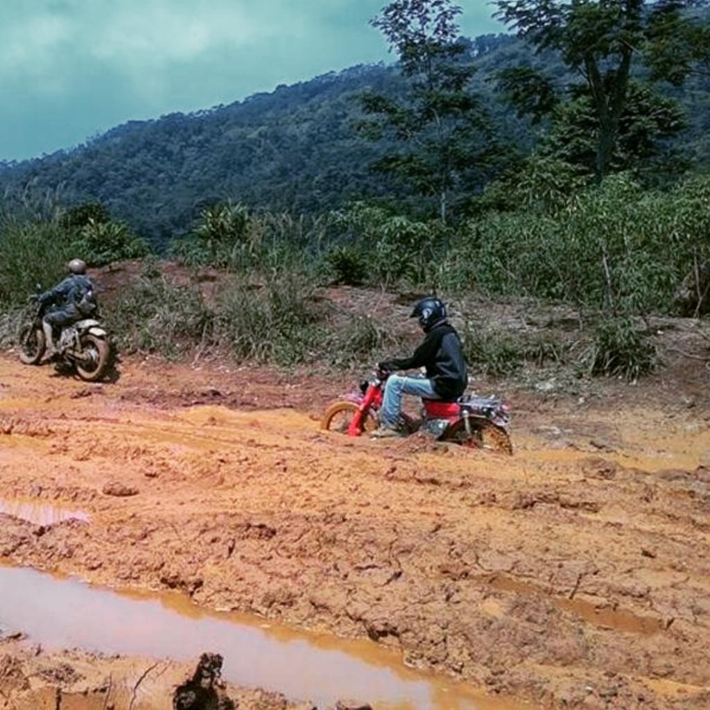 RotomAut's tweet image. Happy weekend adventurers, have a nice day. #RotomAutjourney #RotomAutbrand #adventure #scrambler