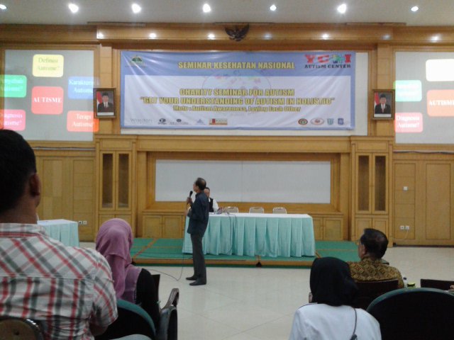 BEMBinawan's tweet photo. Materi pertama dibuka oleh Dr.adre Mayza SP.S(K) "ahli neurologi Indonesia"
#SeminarAutismBINAWAN https://t.co/Pf9Bk6tMsX