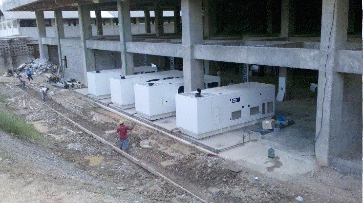 comelecinca's tweet photo. Central de Generación 4 Grupos Electrógenos #FGWILSON de 750 kVA, 480V “Nuestro Trabajo Habla Por sí Solo” #CPS #IPC https://t.co/dSvvF6Bkxa
