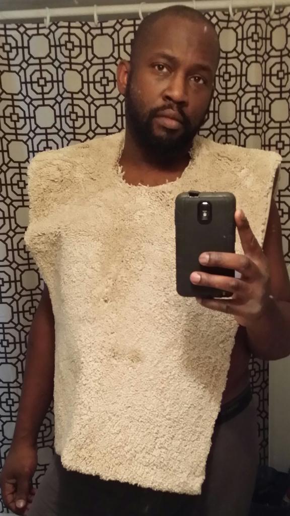 hairyfanboy's tweet photo. No matter the medium or the material I'm always working on something #Imanartistdammit #halloween2015 https://t.co/5rnibRt5WJ