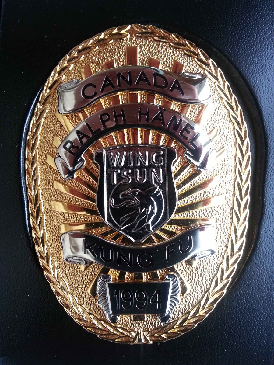 How awesome is that?
My solid #WingTsun badge, a fantastic gift from Sifu <a href="/CalgaryFerrer/">German Ferrer</a>.
WT, in Canada since 1994.