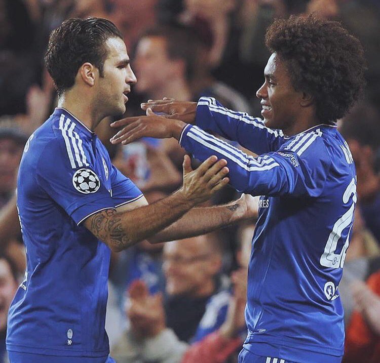 Complete_blue tweet picture