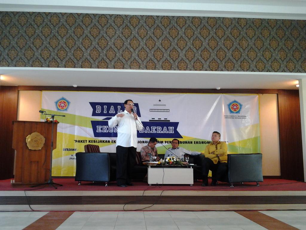 Selanjutnya pemaparan pertumbuhan infrastruktur dan investasi di Banten oleh Dr. H. Wahidin Halim M.Si