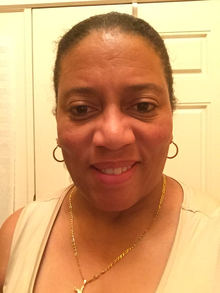 RealtorSha's tweet photo. #RFGoNaked https://t.co/GFcHDiFvuq