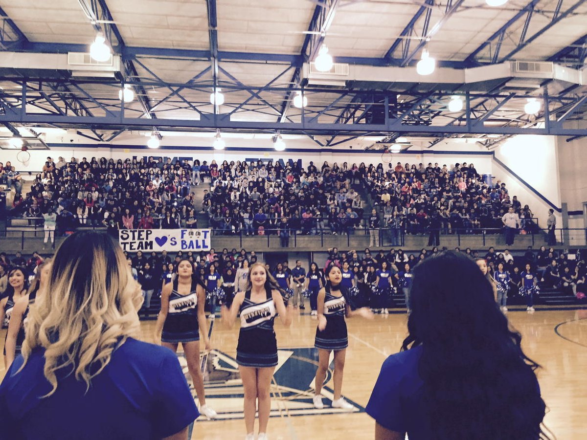 NimitzCheer (@nimitzcheer) on Twitter photo 